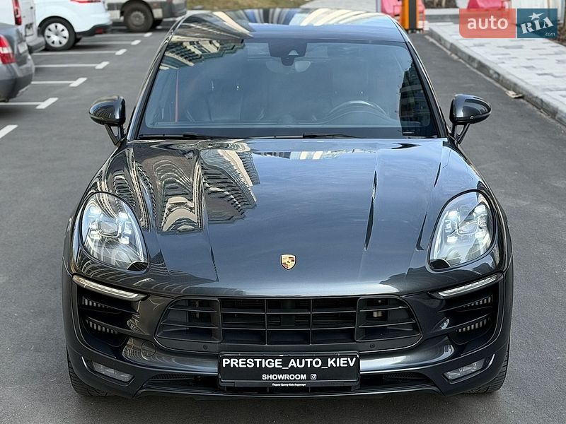Внедорожник / Кроссовер Porsche Macan 2016 в Киеве