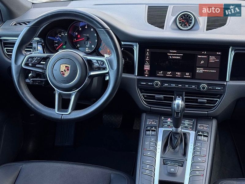 Внедорожник / Кроссовер Porsche Macan 2020 в Киеве