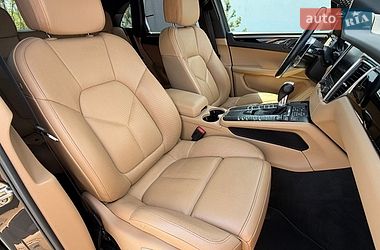 Внедорожник / Кроссовер Porsche Macan 2018 в Луцке