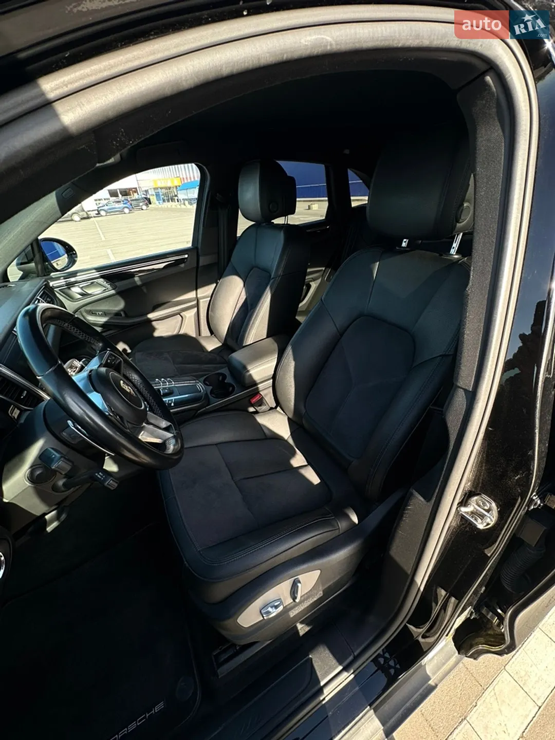 2016 Porsche Macan - мініатюра 11