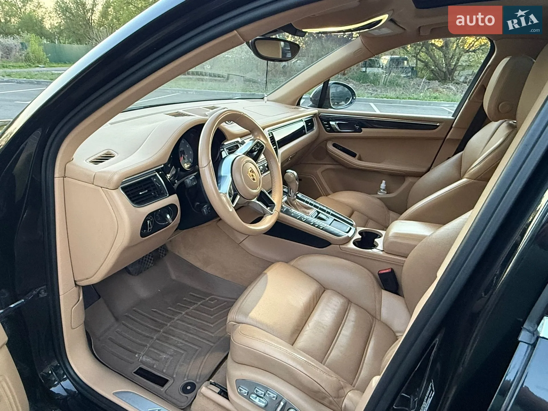 2015 Porsche Macan - мініатюра 13