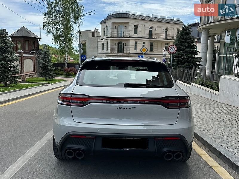 Внедорожник / Кроссовер Porsche Macan 2023 в Киеве