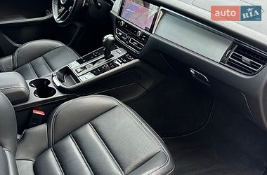 Внедорожник / Кроссовер Porsche Macan 2023 в Киеве