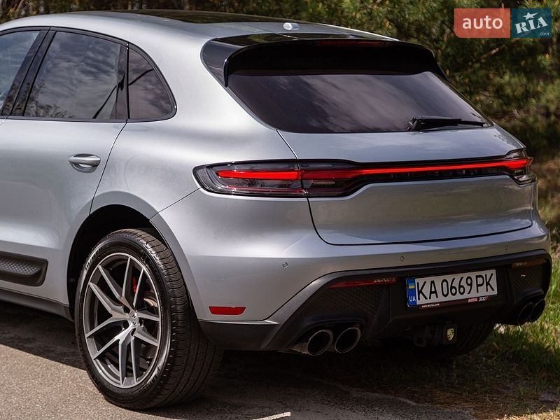 Внедорожник / Кроссовер Porsche Macan 2022 в Киеве