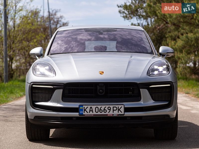 Внедорожник / Кроссовер Porsche Macan 2022 в Киеве