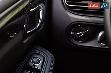 Внедорожник / Кроссовер Porsche Macan 2022 в Киеве