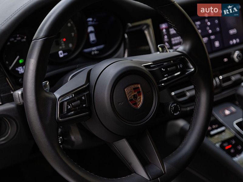 Внедорожник / Кроссовер Porsche Macan 2022 в Киеве