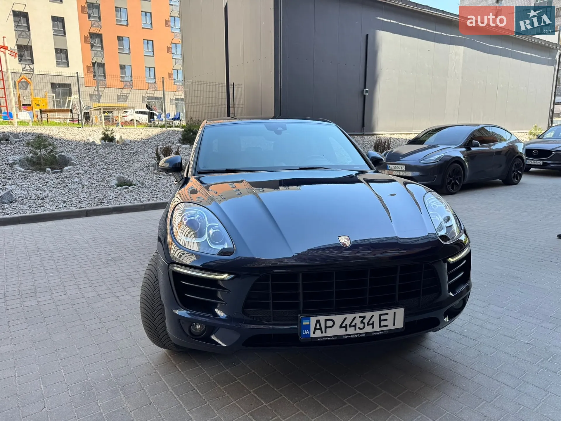 2017 Porsche Macan - мініатюра 3