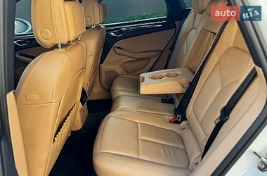 Внедорожник / Кроссовер Porsche Macan 2022 в Харькове