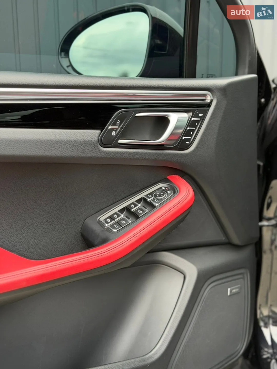 2021 Porsche Macan - мініатюра 15