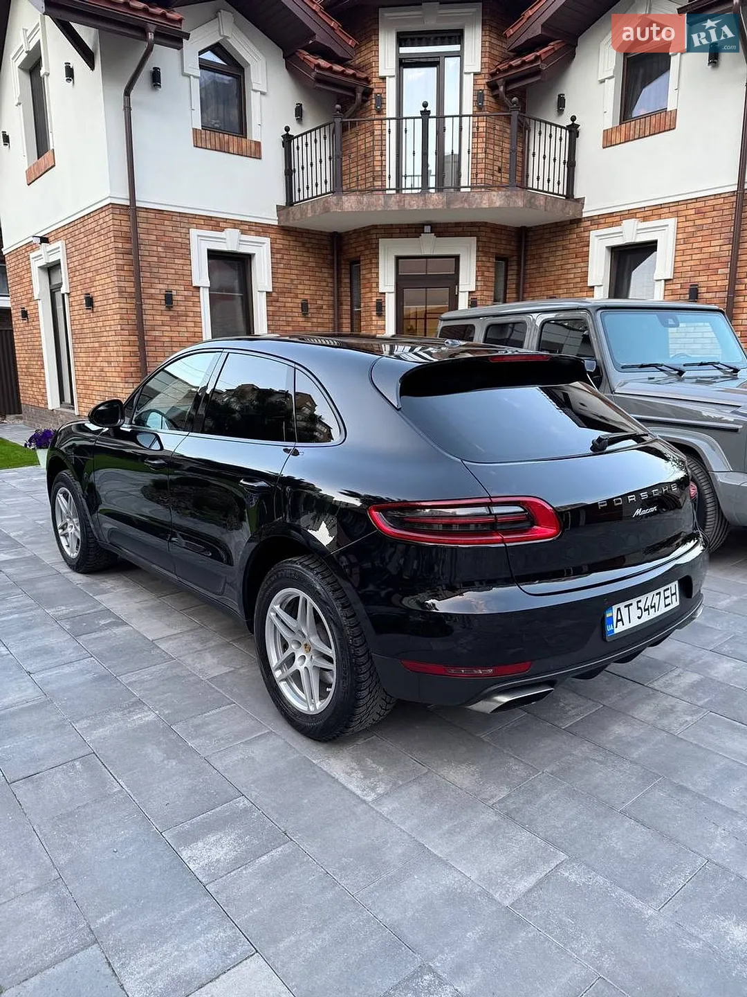 2018 Porsche Macan - мініатюра 2
