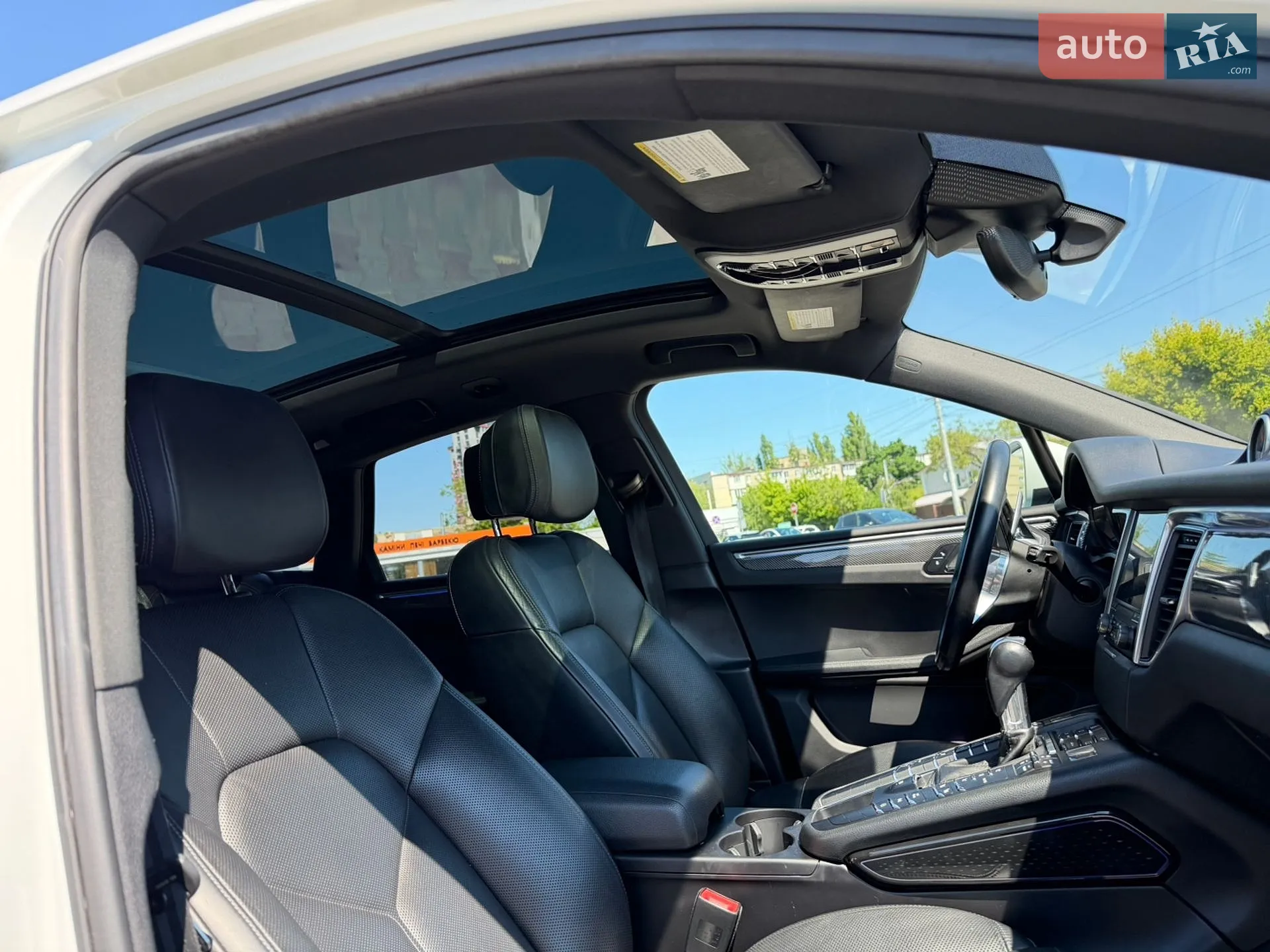 2018 Porsche Macan - мініатюра 12