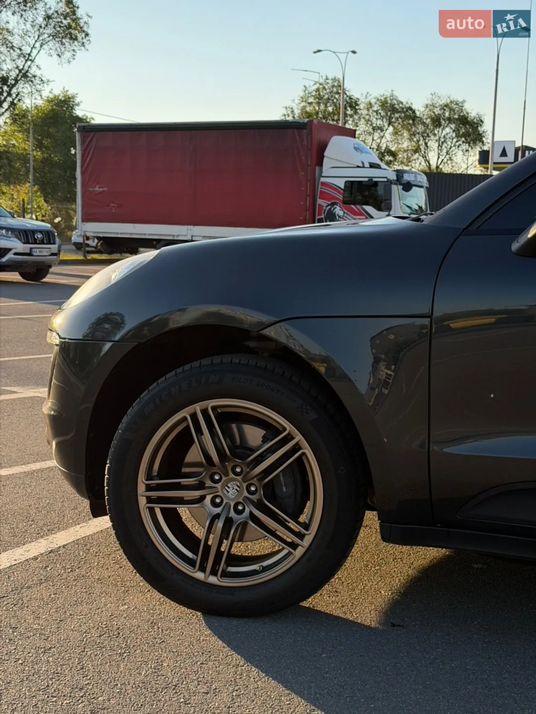 2018 Porsche Macan - мініатюра 12