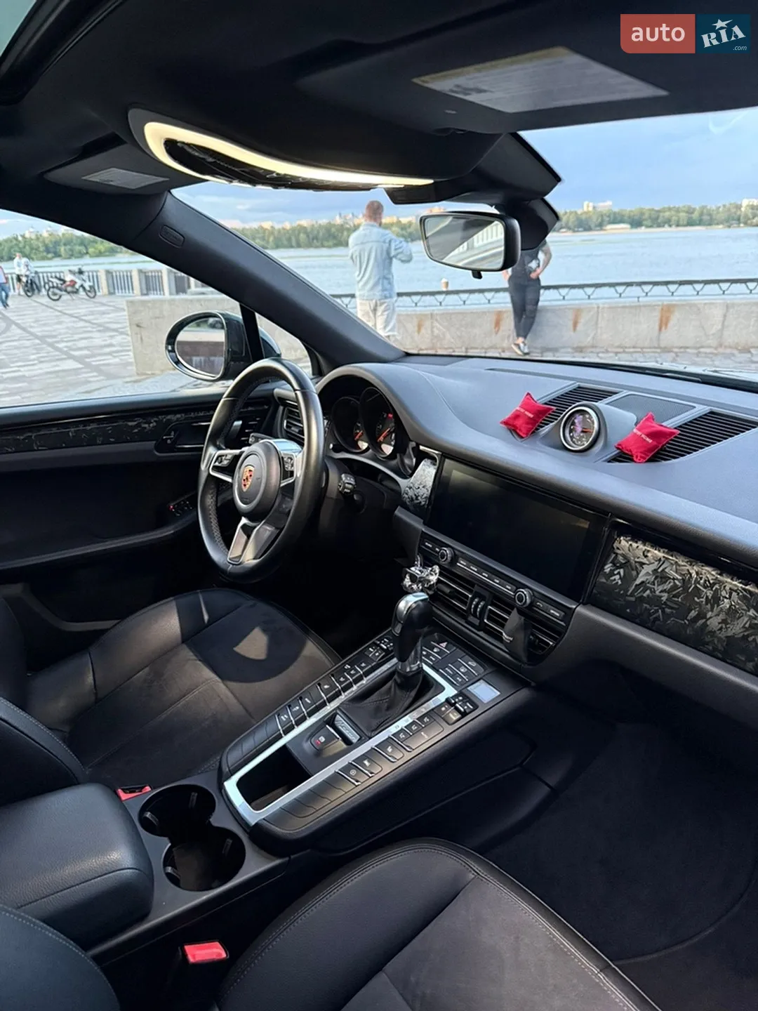 2019 Porsche Macan - мініатюра 11
