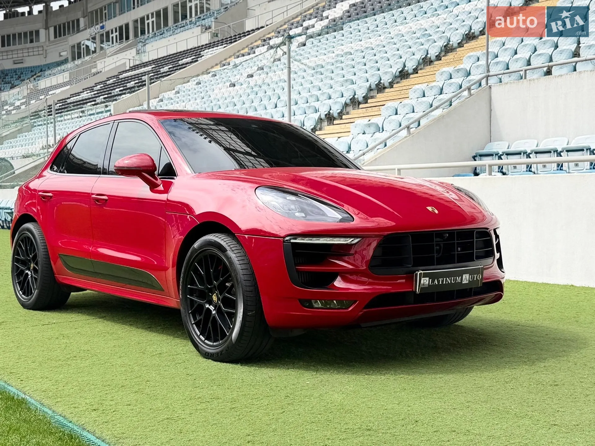 2017 Porsche Macan - мініатюра 6