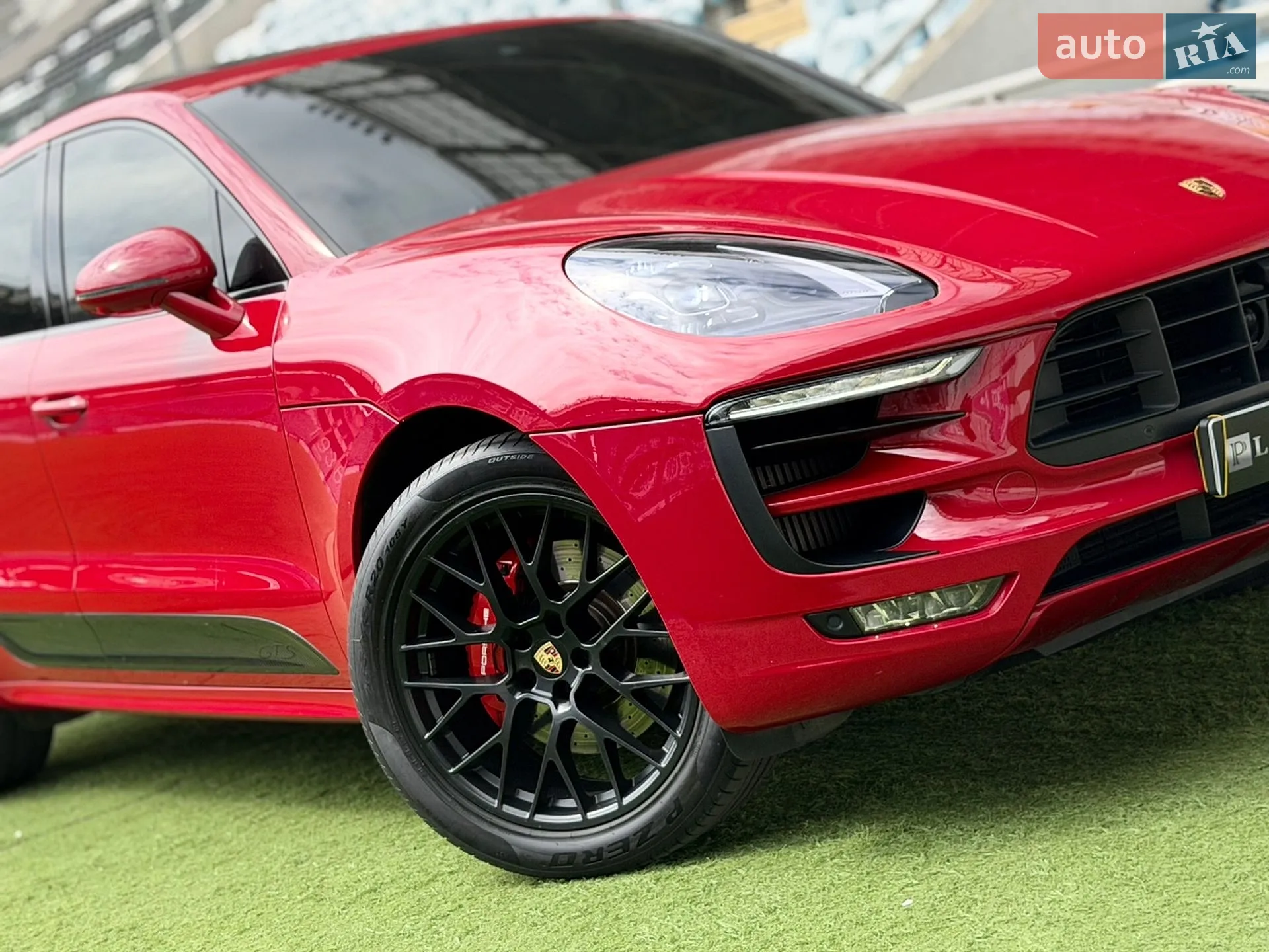 2017 Porsche Macan - мініатюра 16