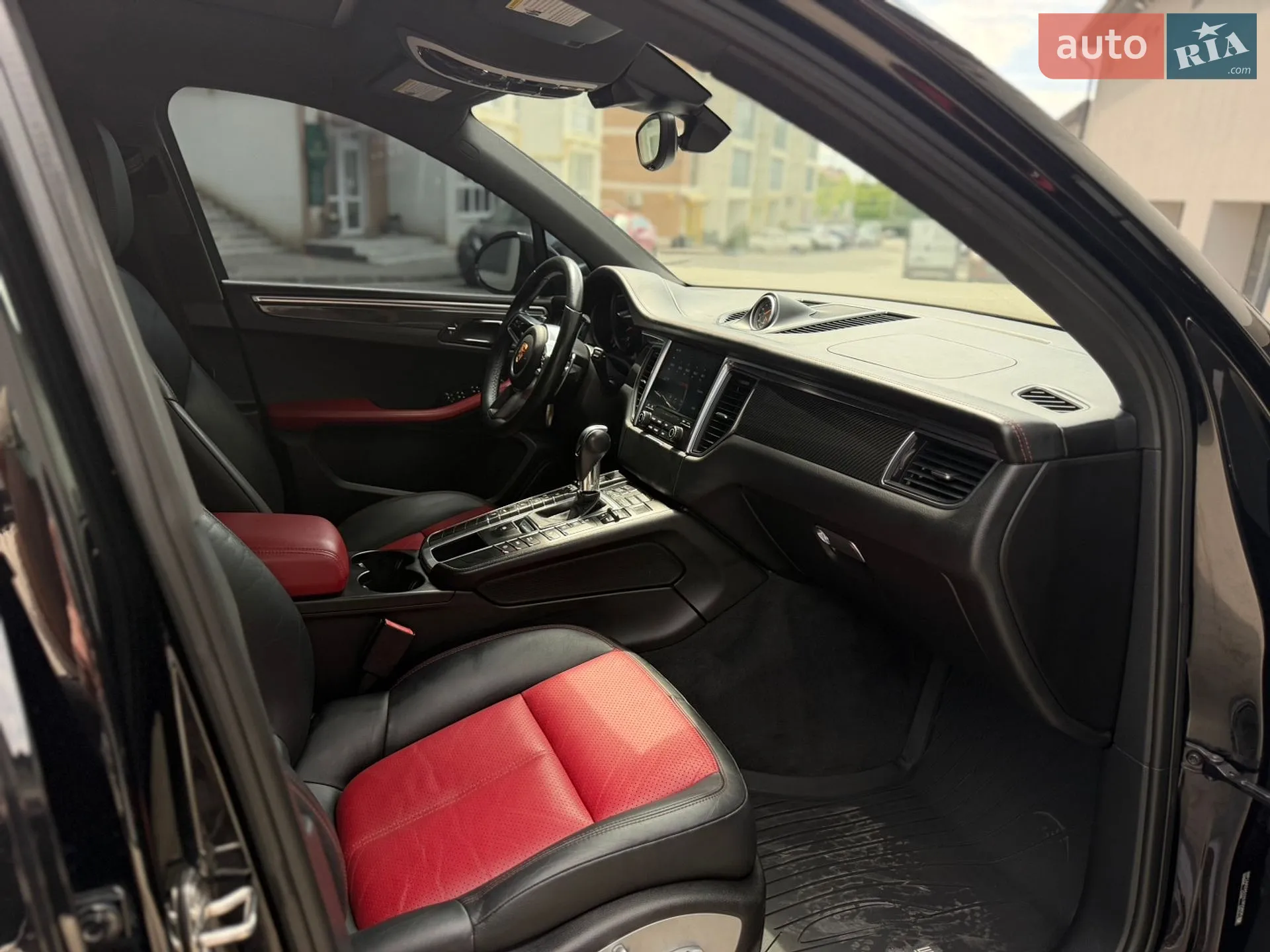 2016 Porsche Macan - мініатюра 33