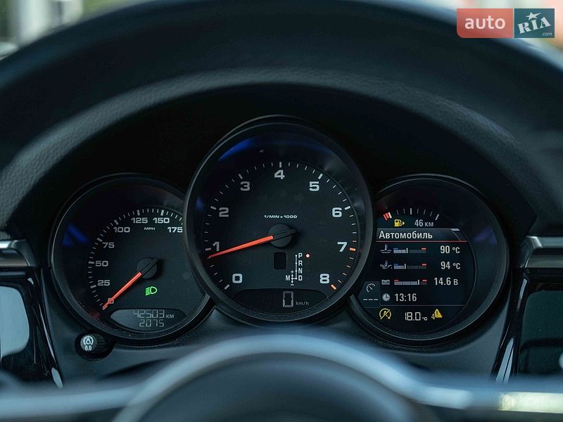Внедорожник / Кроссовер Porsche Macan 2021 в Черновцах
