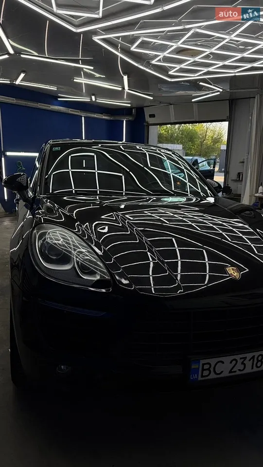 2017 Porsche Macan - мініатюра 8