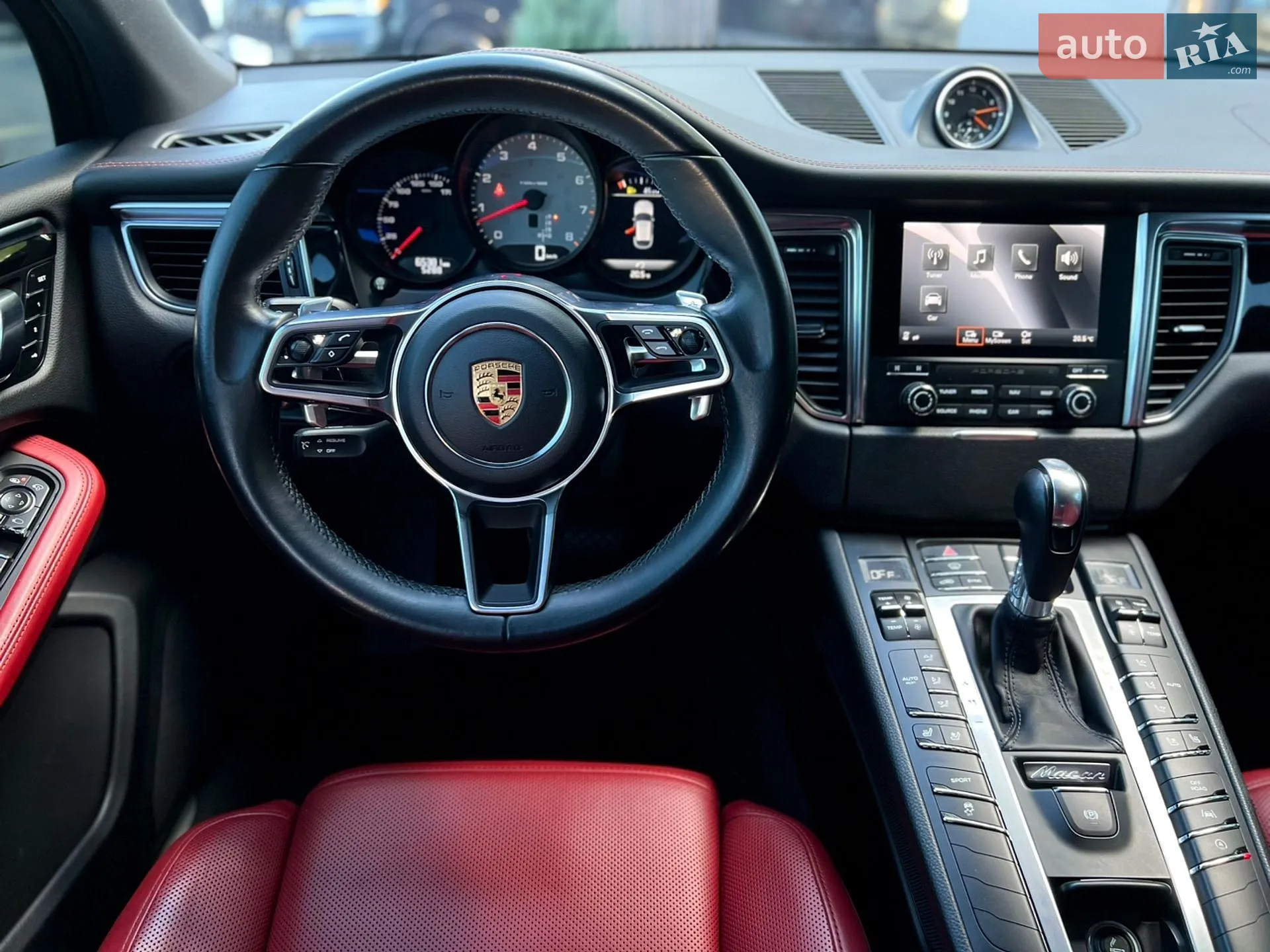 2018 Porsche Macan - мініатюра 10