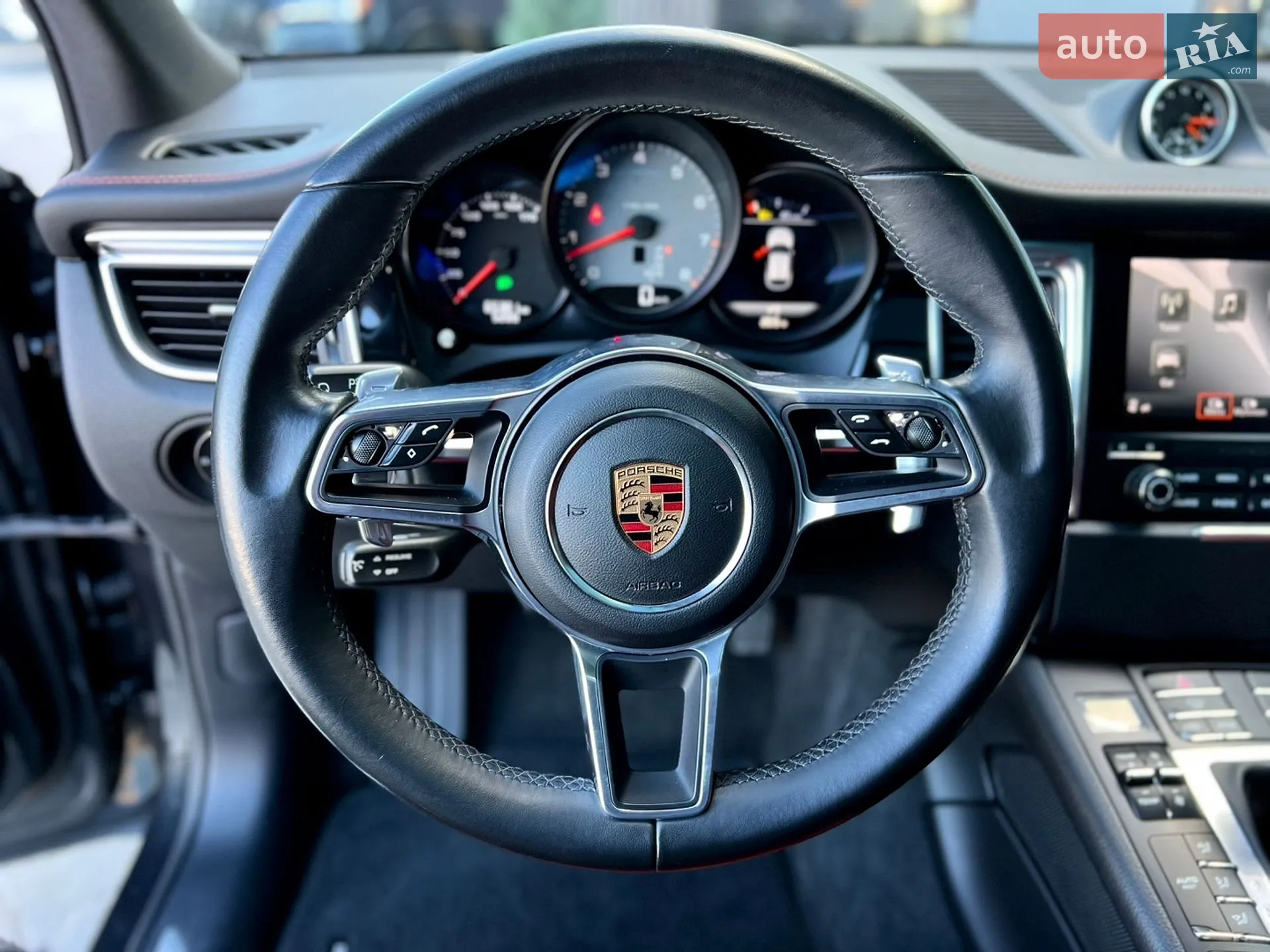 2018 Porsche Macan - мініатюра 34