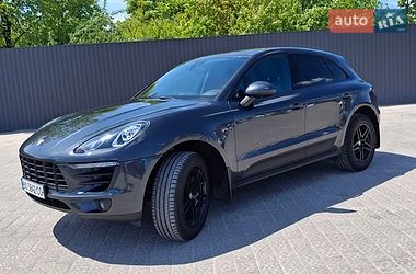 Позашляховик / Кросовер Porsche Macan 2018 в Тернополі