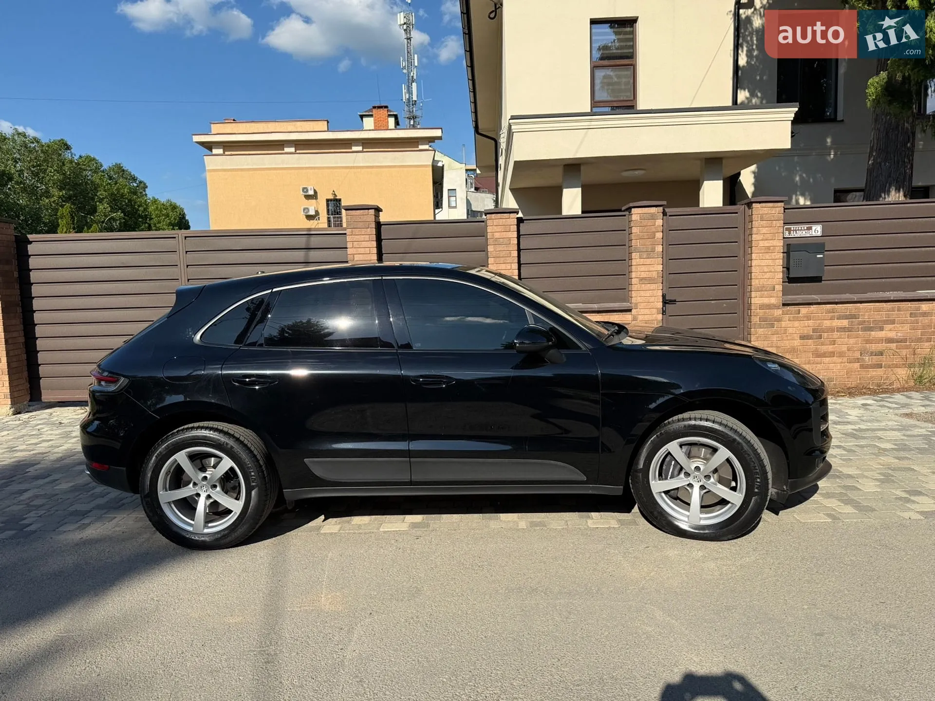 2020 Porsche Macan - мініатюра 4