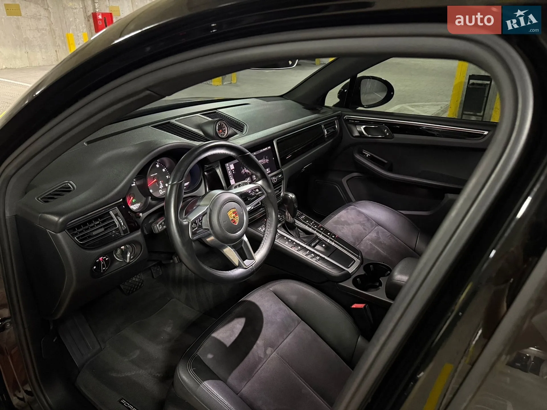 2020 Porsche Macan - мініатюра 16