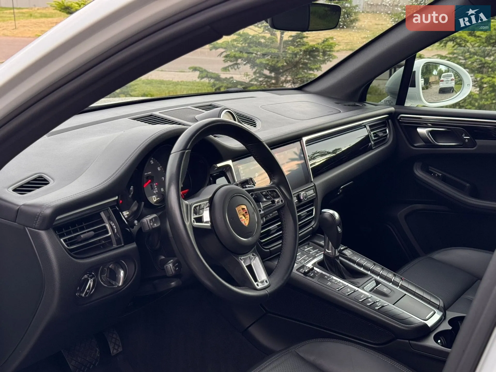 2021 Porsche Macan - мініатюра 34