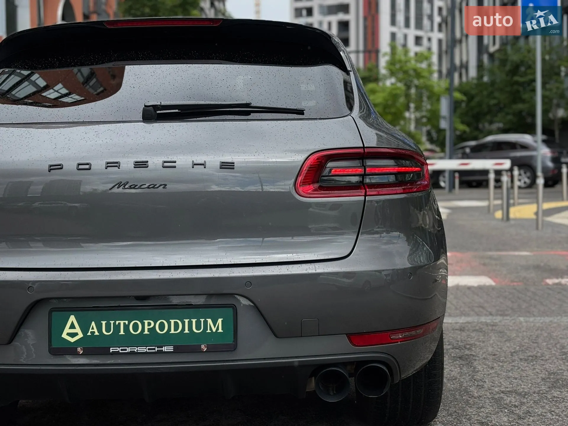 2017 Porsche Macan - мініатюра 23