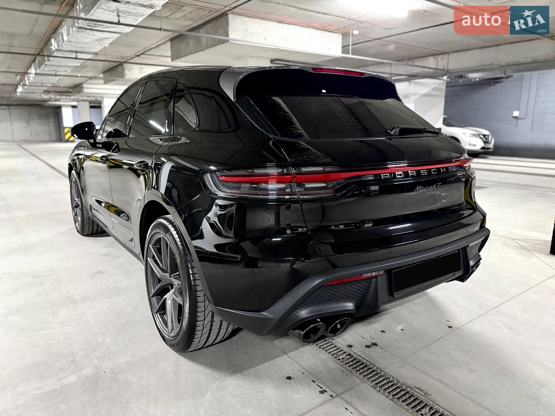 2022 Porsche Macan - мініатюра 10