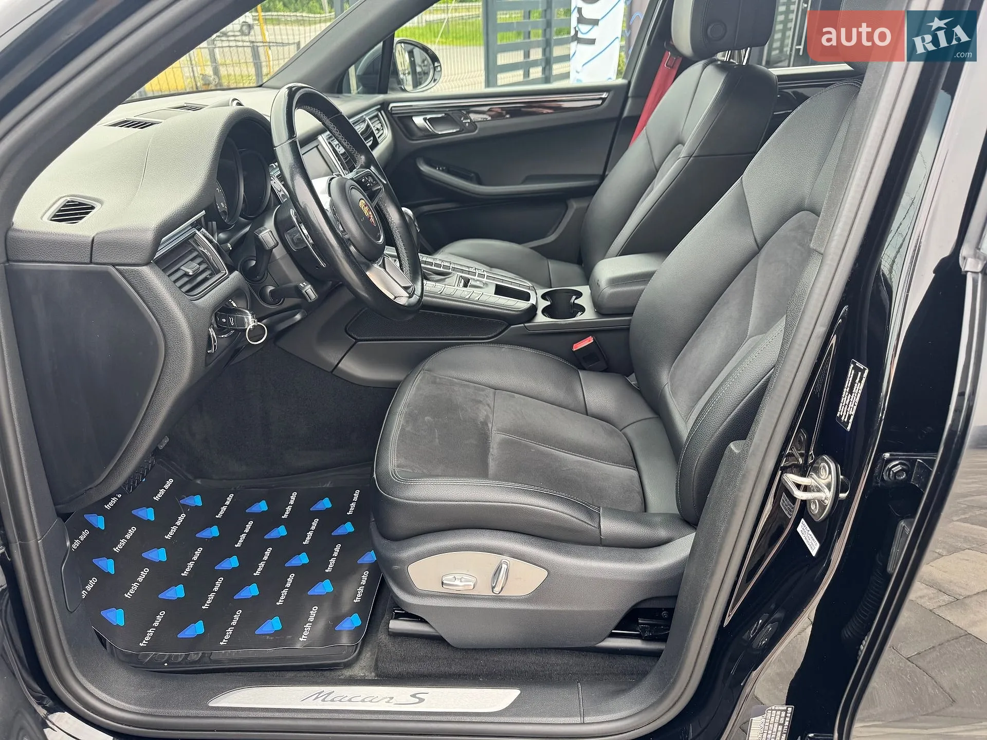 2015 Porsche Macan - мініатюра 19