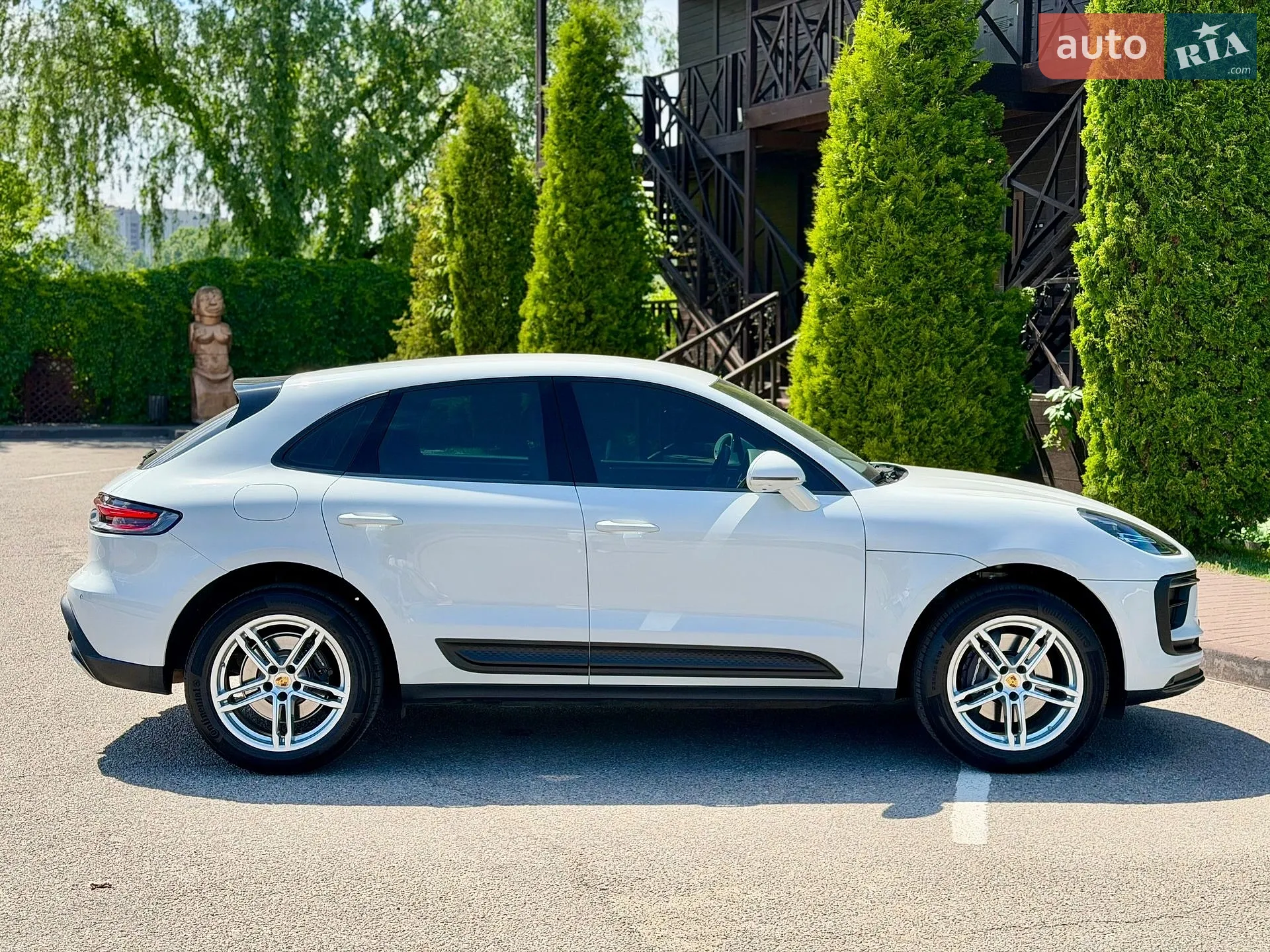 2022 Porsche Macan - мініатюра 9