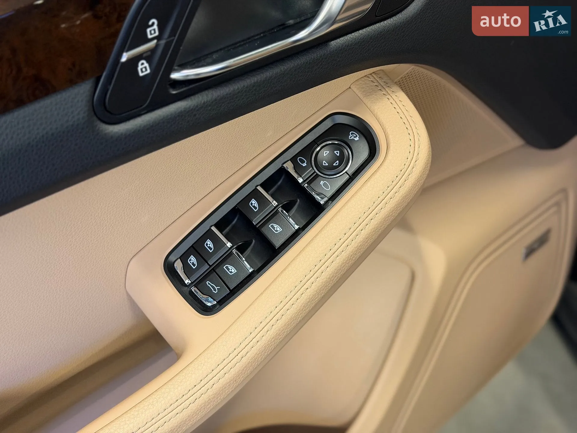 2024 Porsche Macan - мініатюра 37