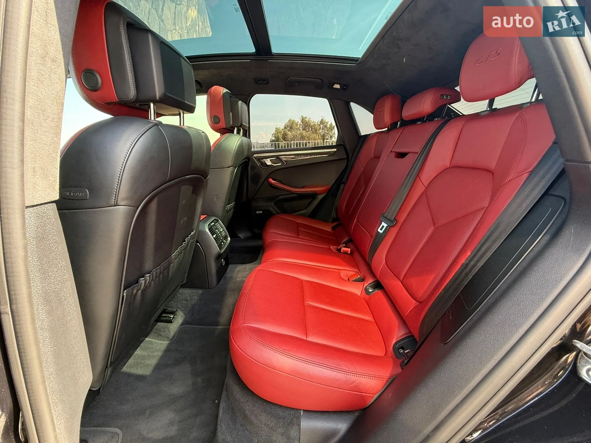 2018 Porsche Macan - мініатюра 26