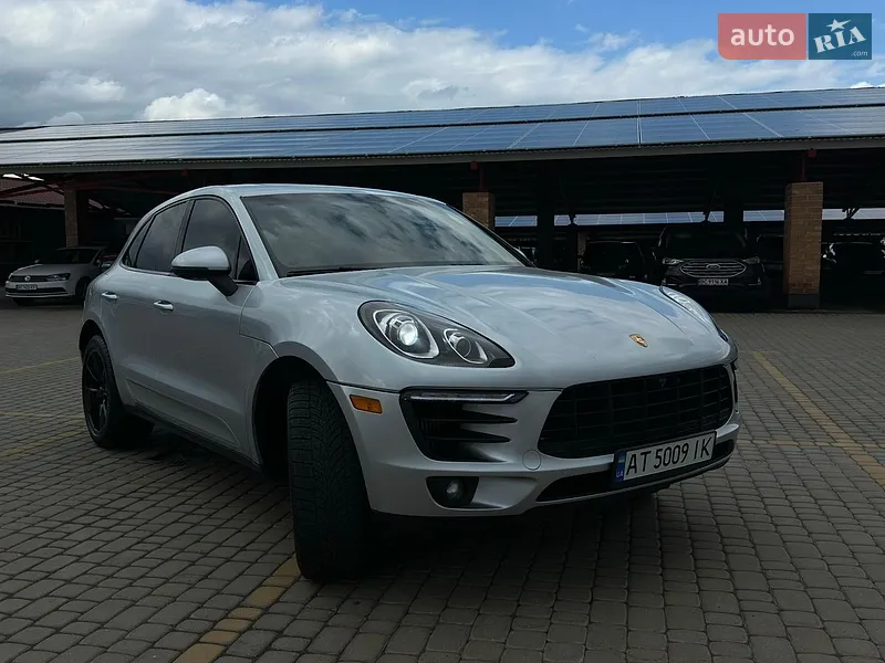 Porsche Macan 2015