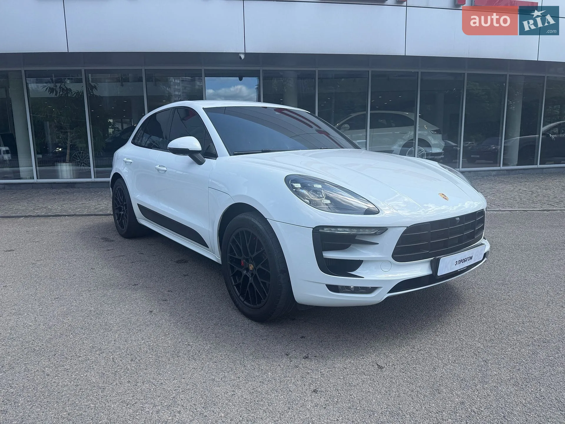 2016 Porsche Macan - мініатюра 8