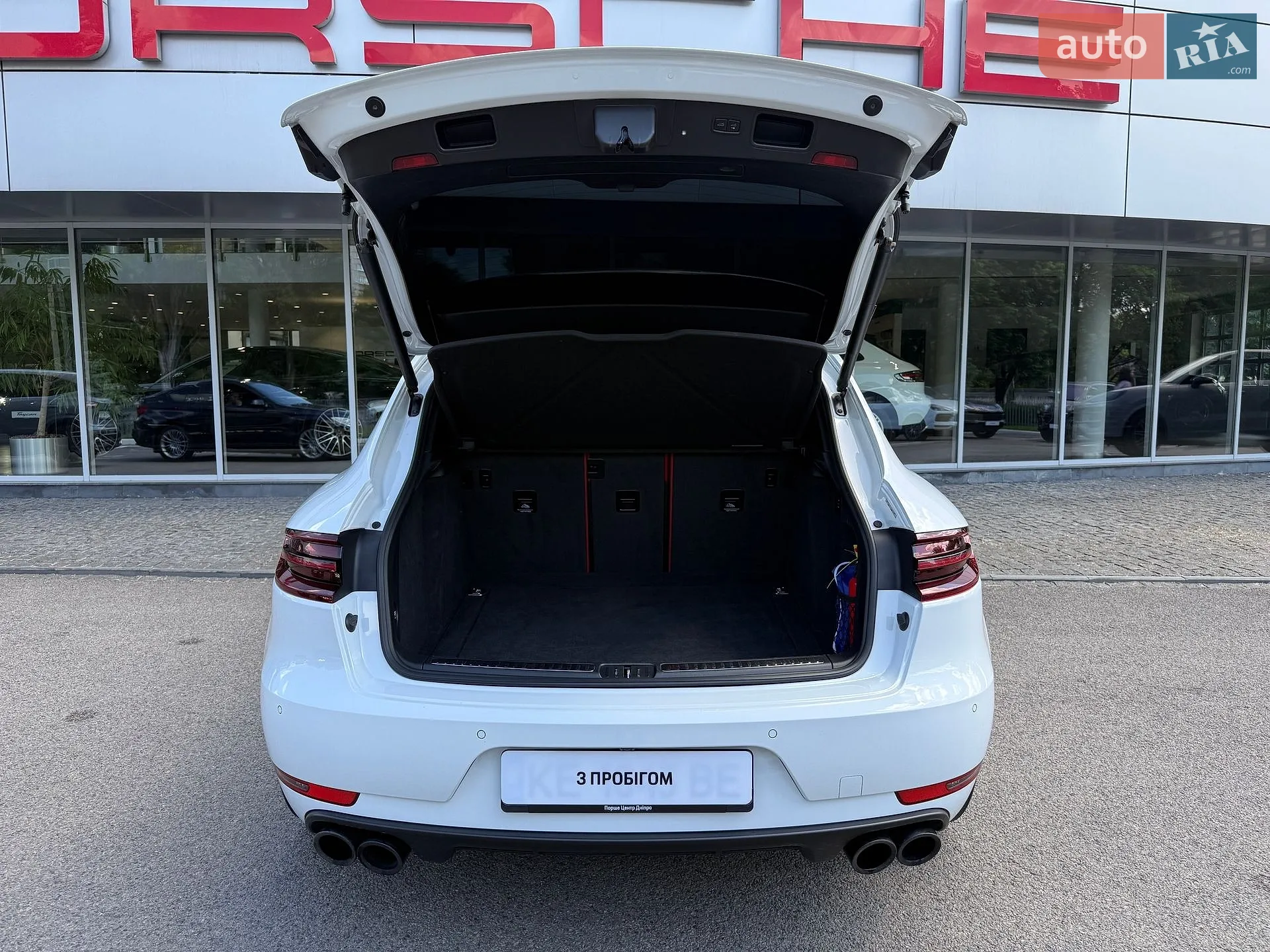 2016 Porsche Macan - мініатюра 35