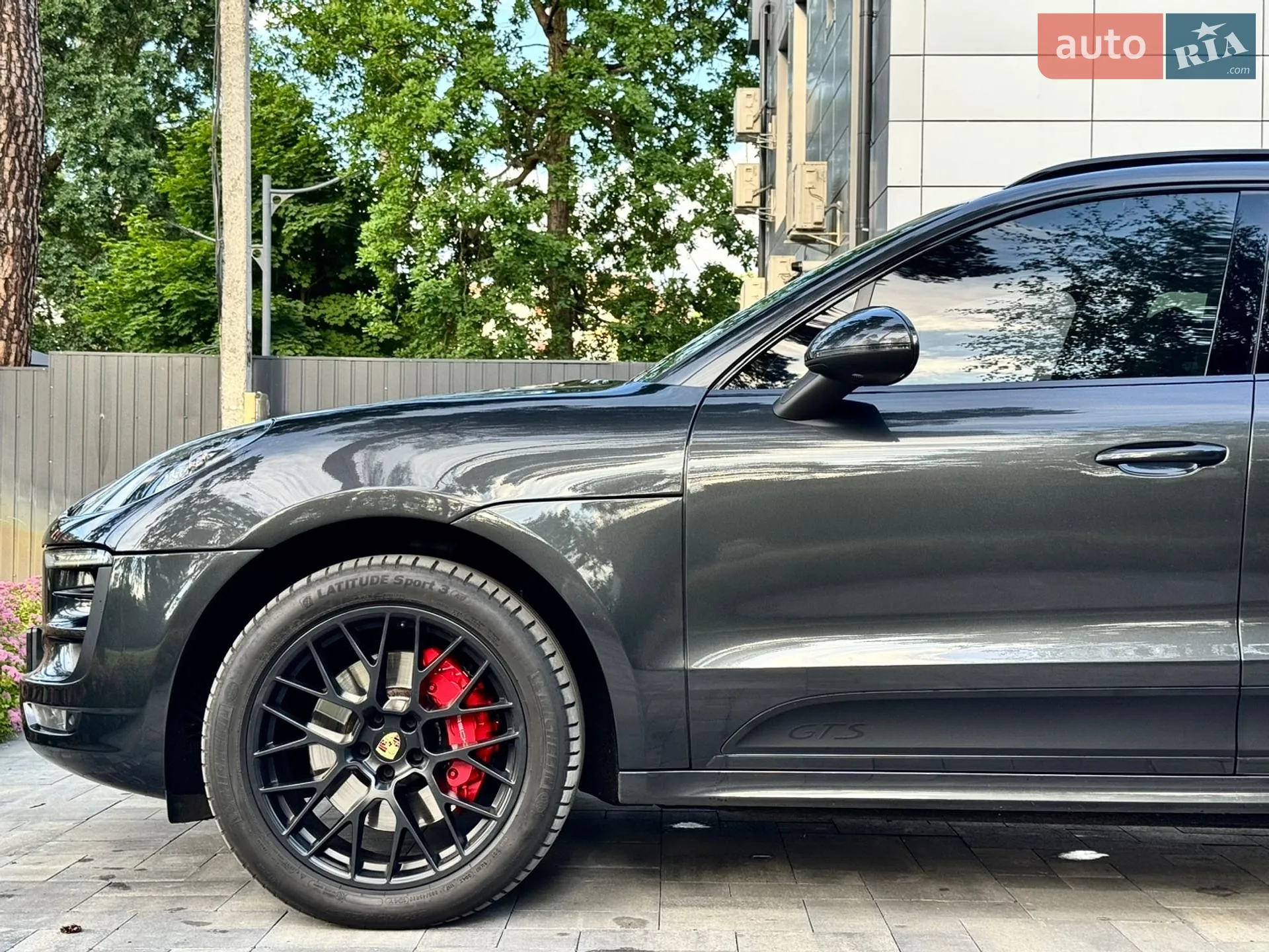 2016 Porsche Macan - мініатюра 24