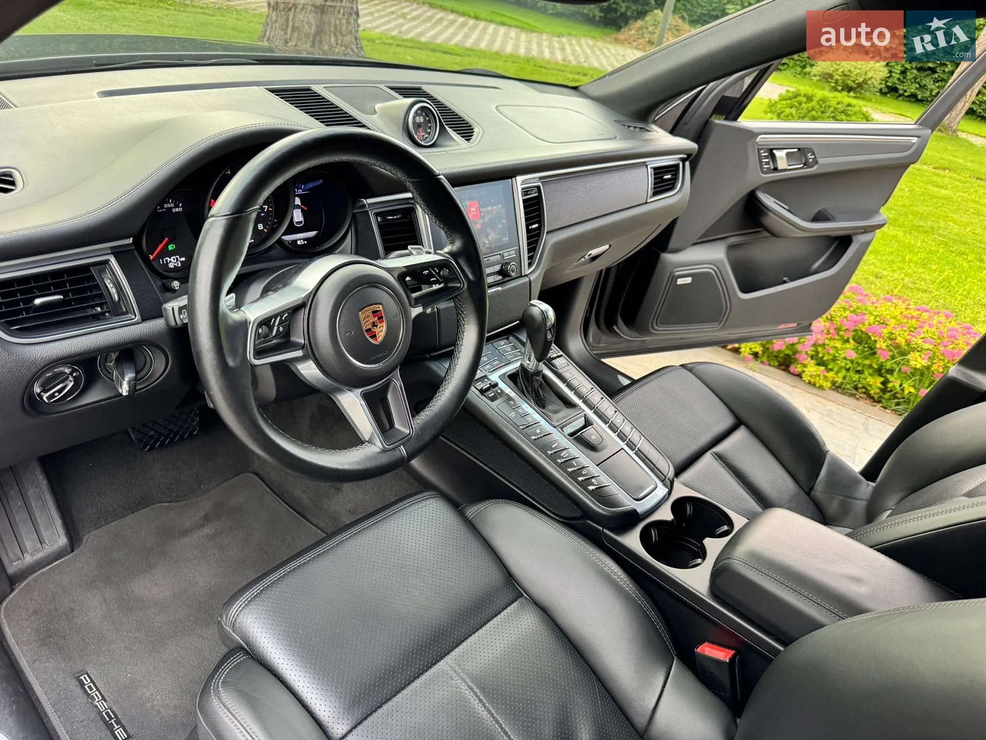 2016 Porsche Macan - мініатюра 49