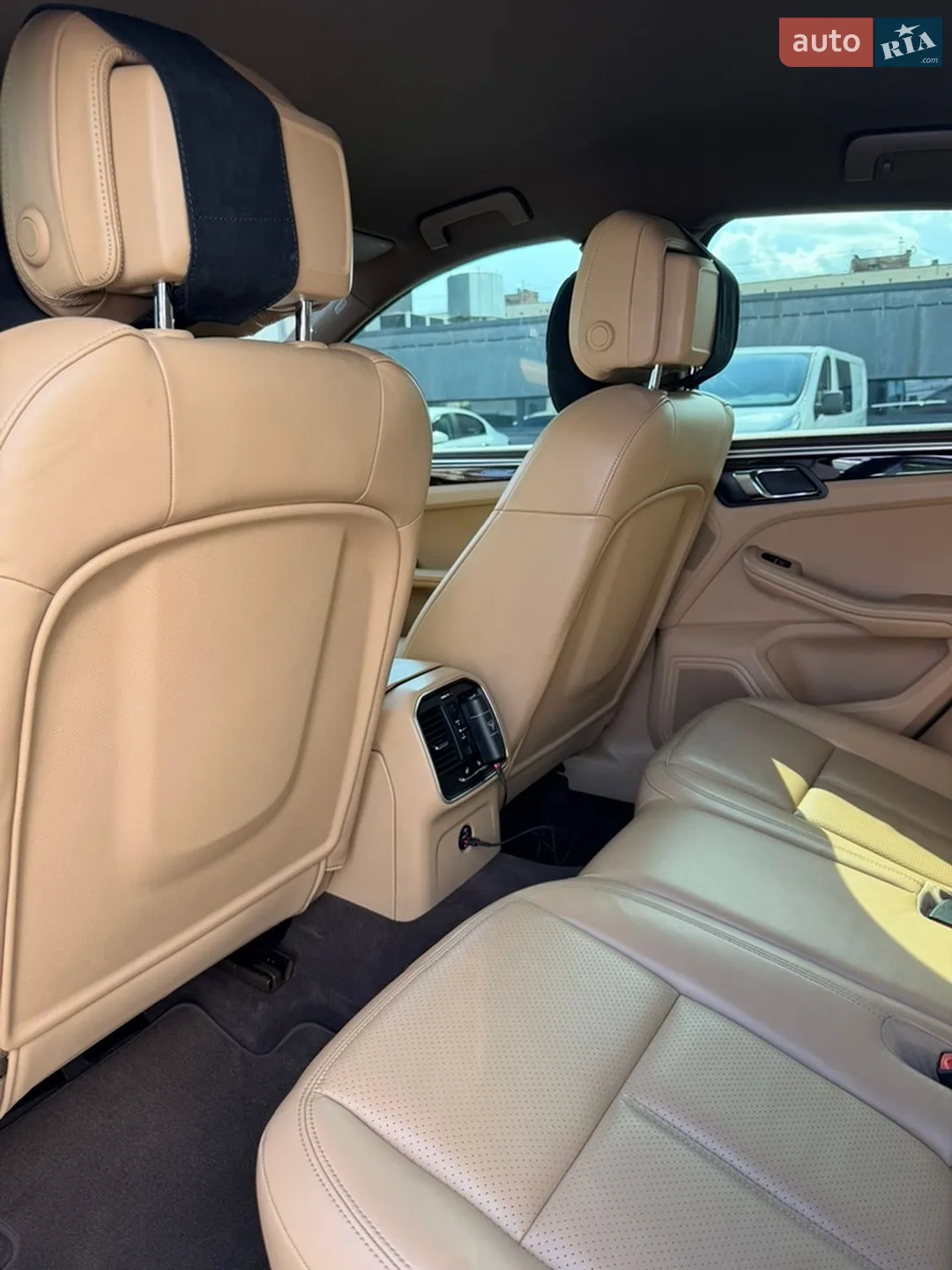 2016 Porsche Macan - мініатюра 17