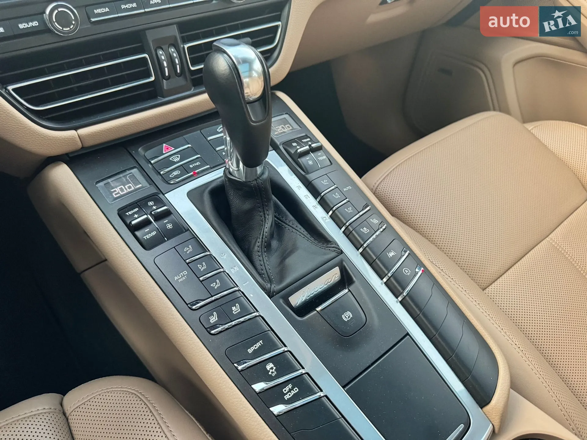 2020 Porsche Macan - мініатюра 16