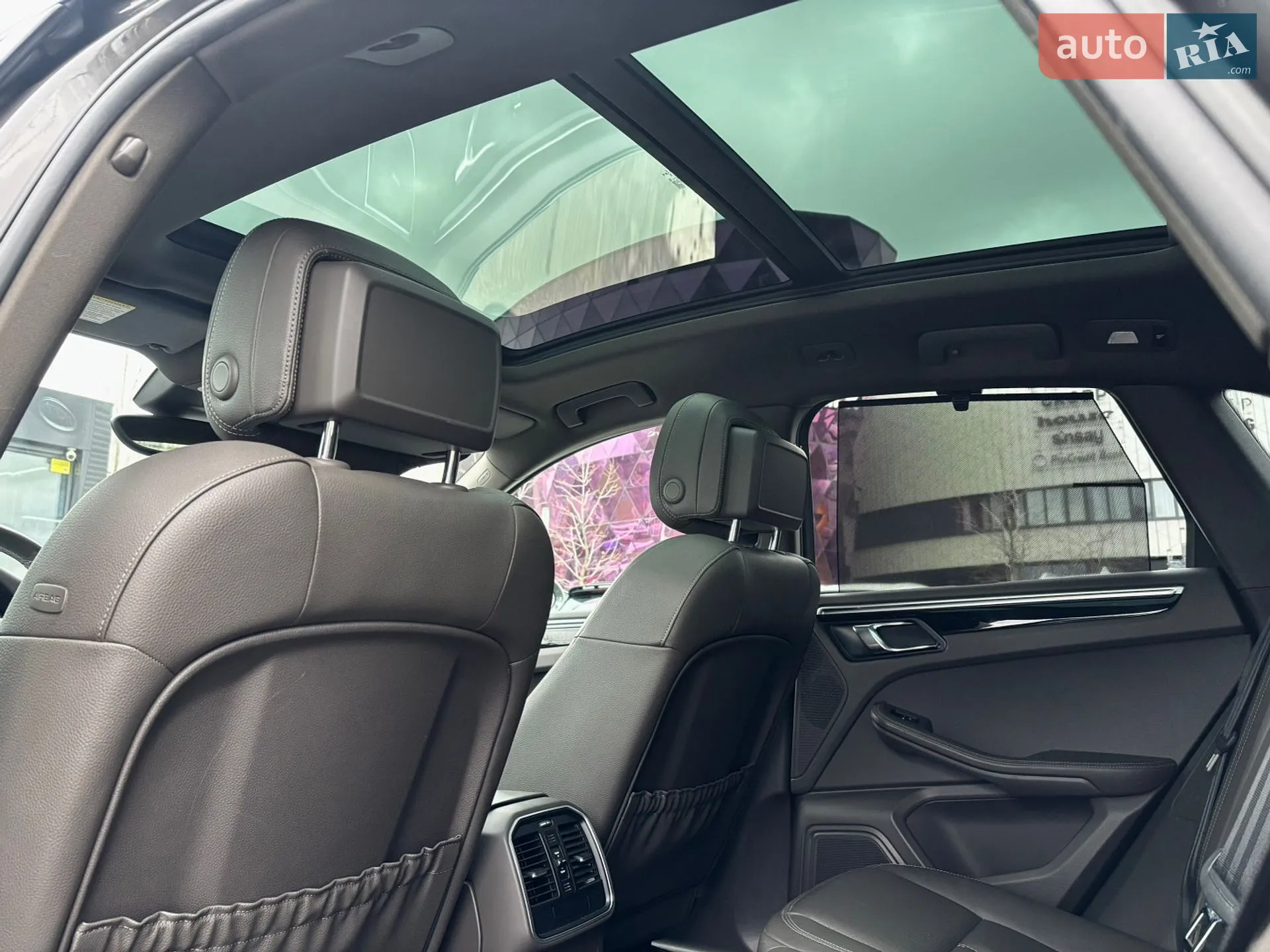 2017 Porsche Macan - мініатюра 27