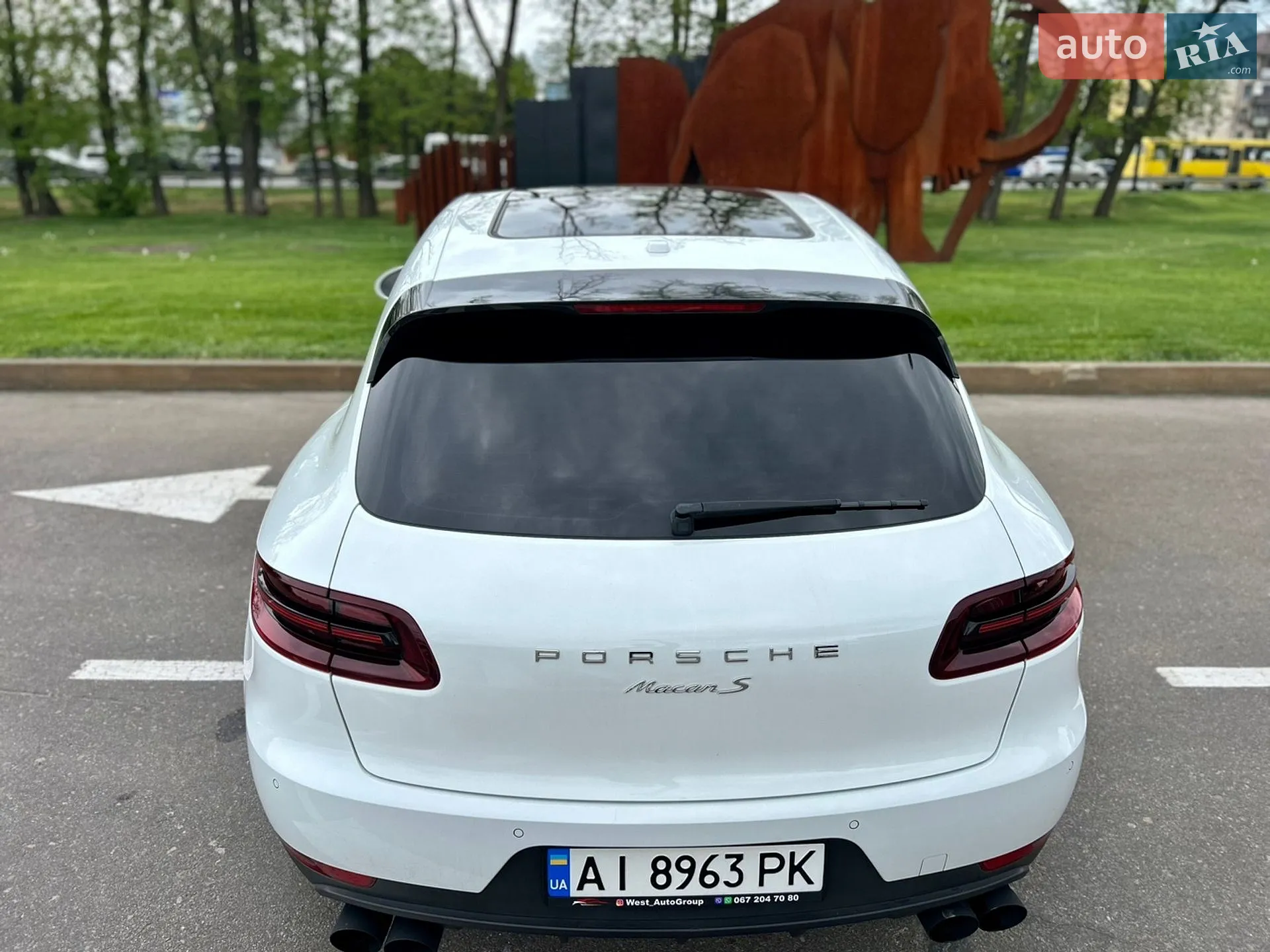 2015 Porsche Macan - мініатюра 9