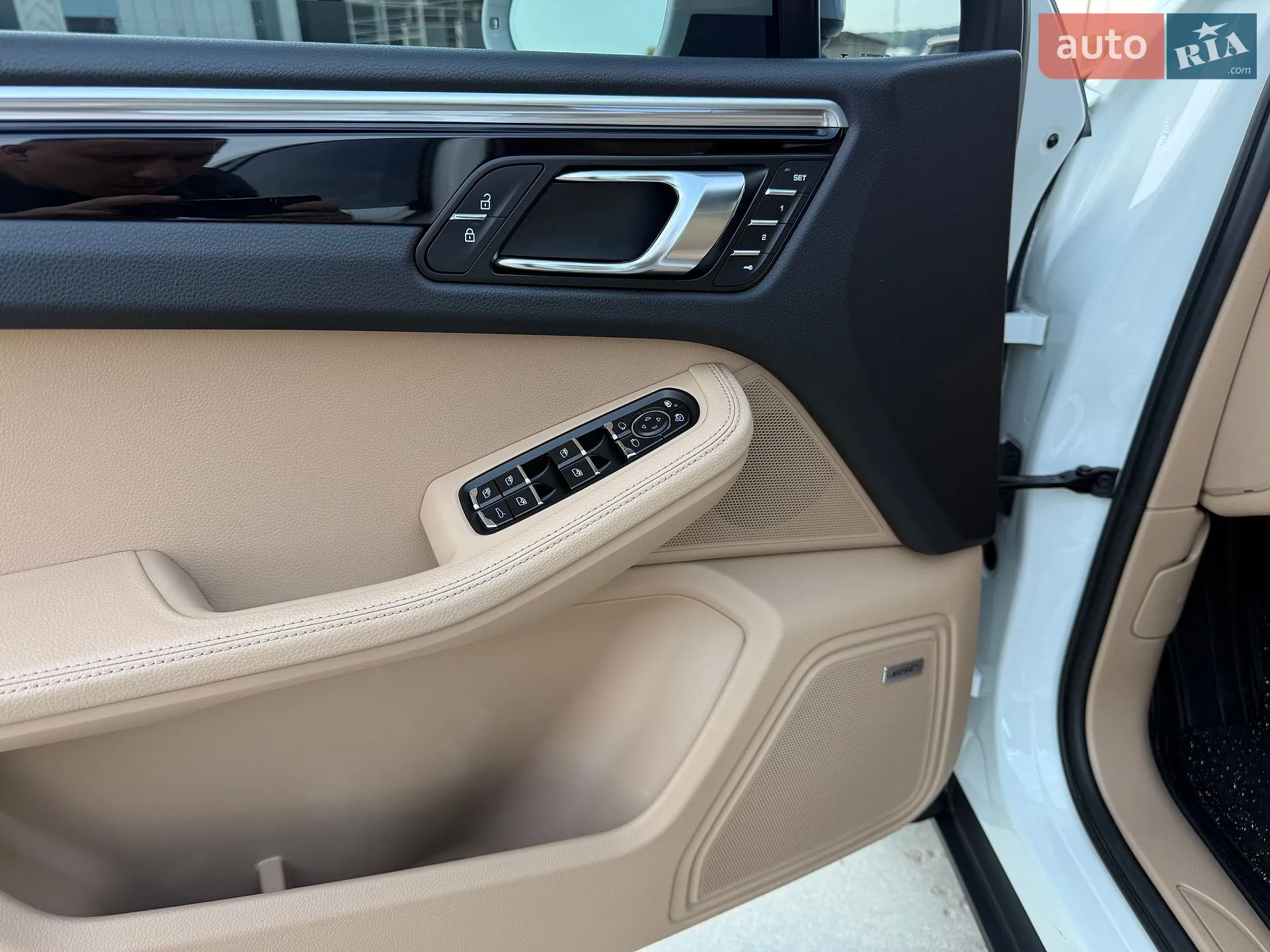 2020 Porsche Macan - мініатюра 18