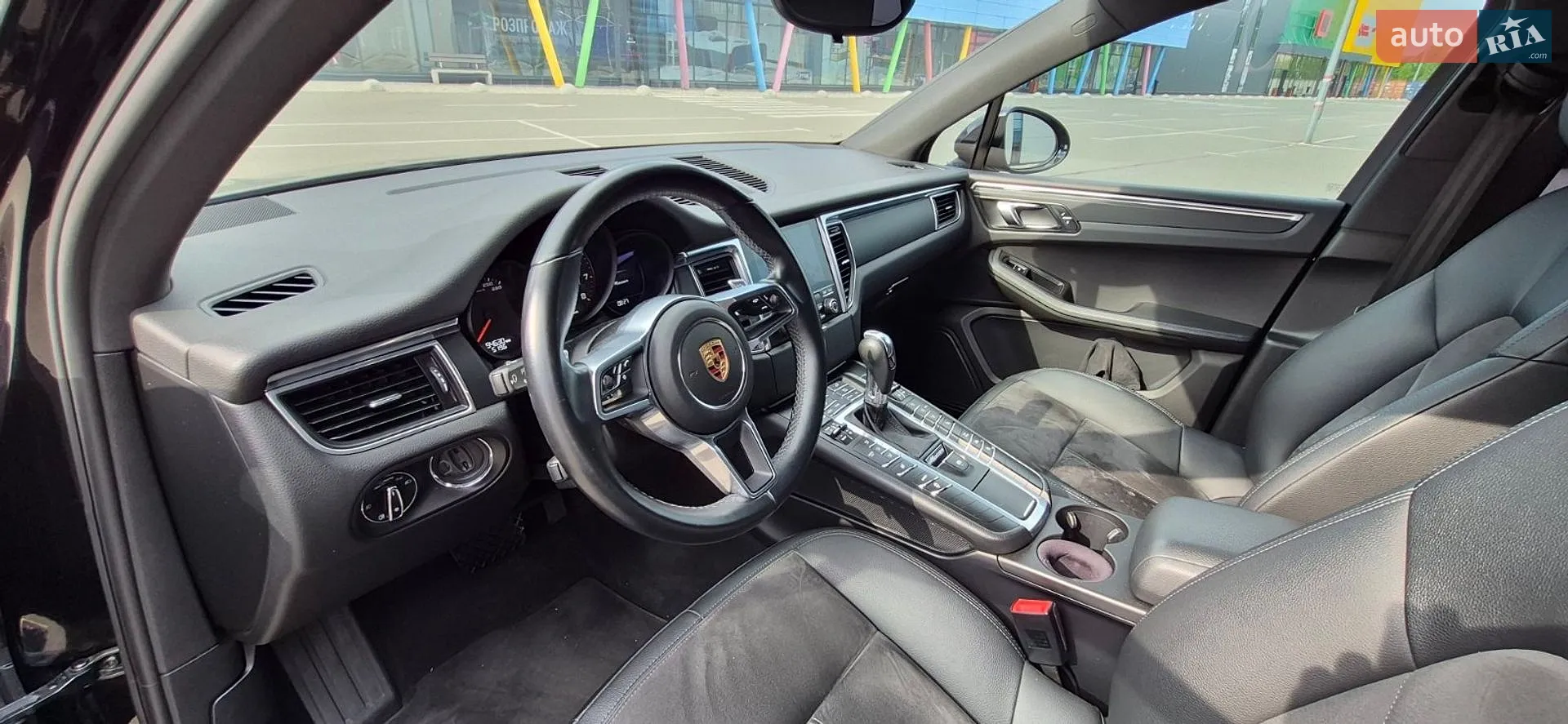 2016 Porsche Macan - мініатюра 13