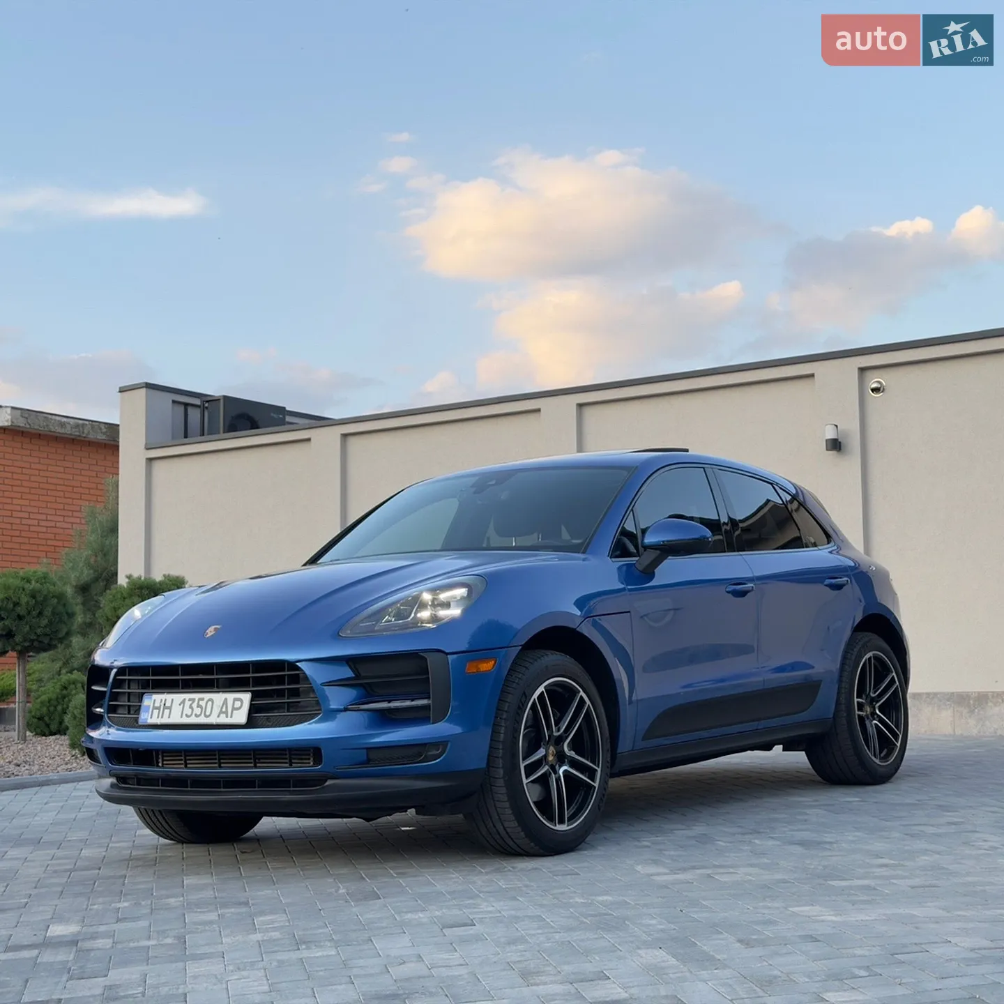 2019 Porsche Macan - мініатюра 2