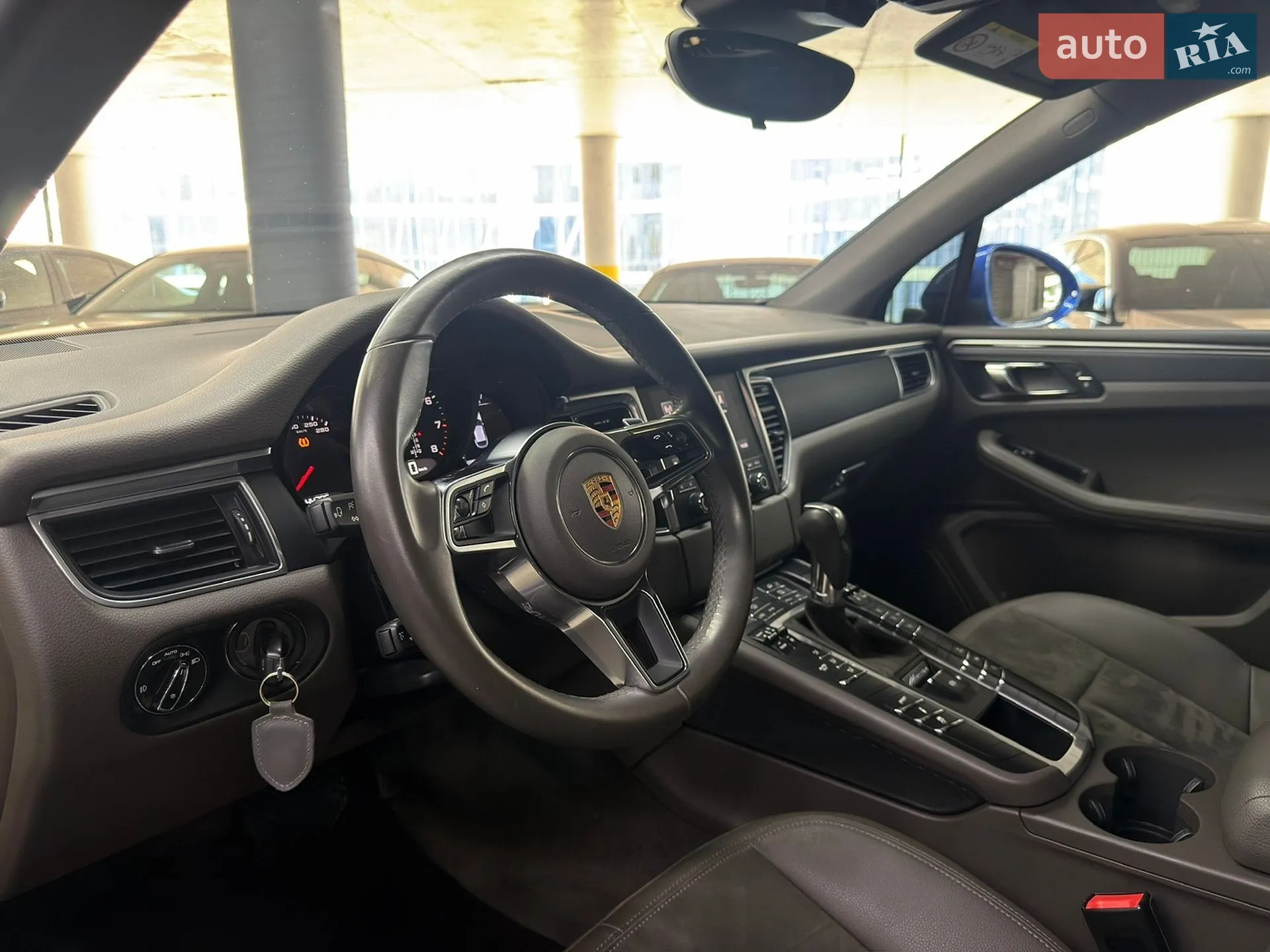 2017 Porsche Macan - мініатюра 21