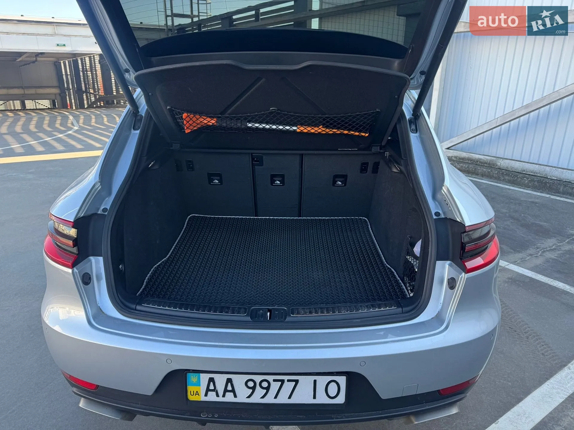 2018 Porsche Macan - мініатюра 12
