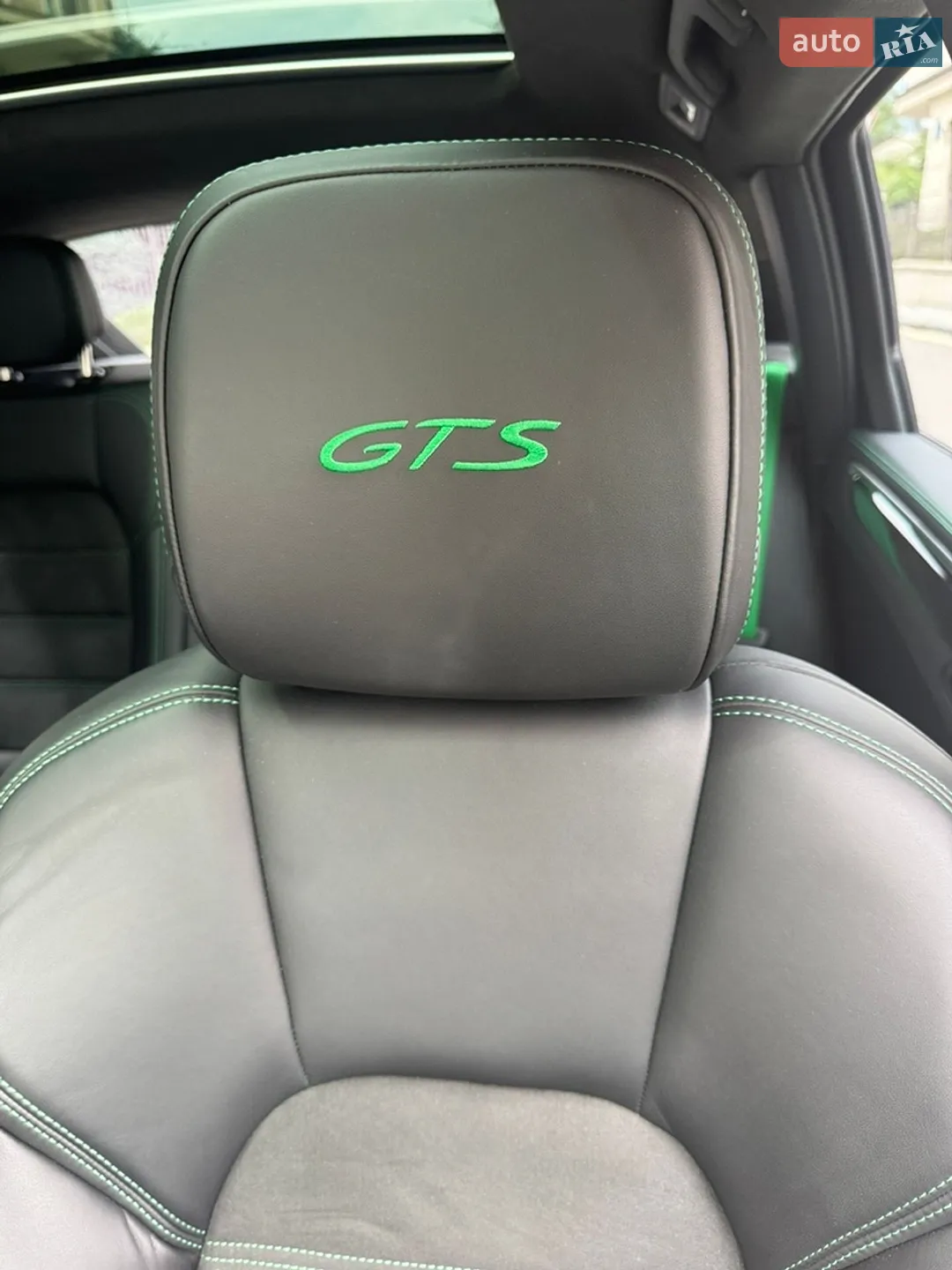2021 Porsche Macan - мініатюра 16